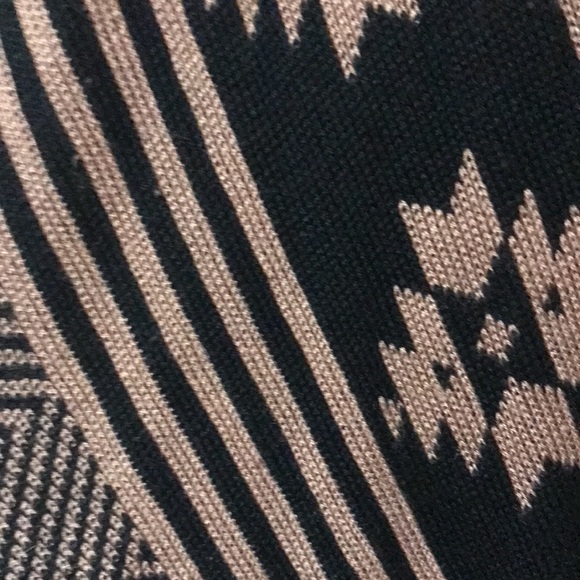 Natasha ⚜️ Southwestern Design Open Cascading Sweater Vest - Picture 7 of 9